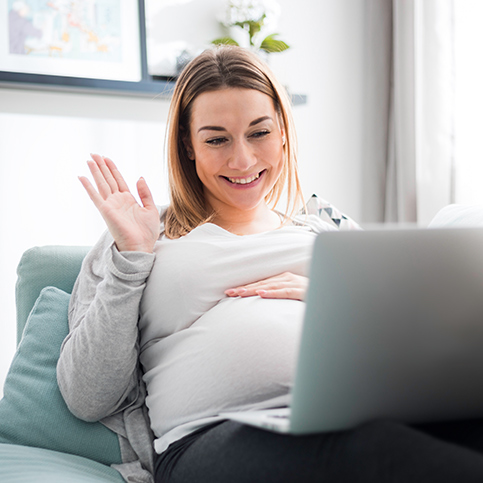 woman meeting online gynecologist